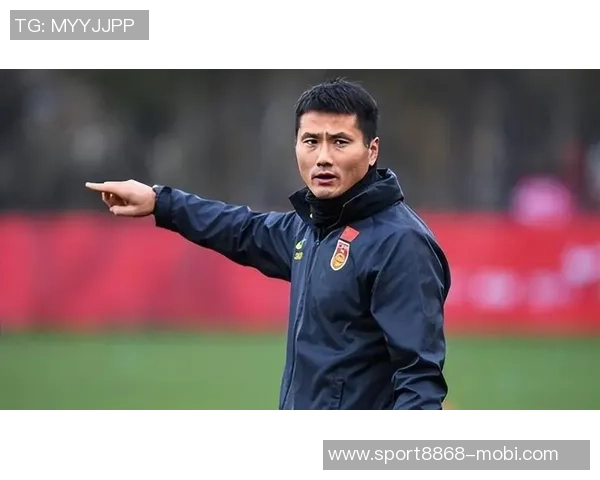 国足主帅邵佳一访问皇马与弗洛伦蒂诺合影并获赠象征荣誉的10号球衣 国足主帅邵佳一访问皇马与弗洛伦蒂诺合影并获赠象征荣誉的10号球衣